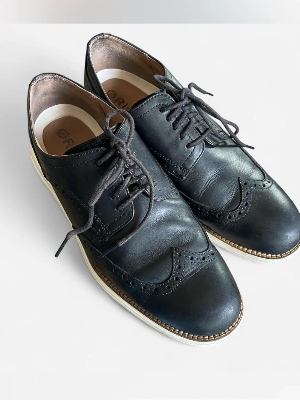 Cole Haan Black Leather Original Grand Oxfords with White Contrast Sole